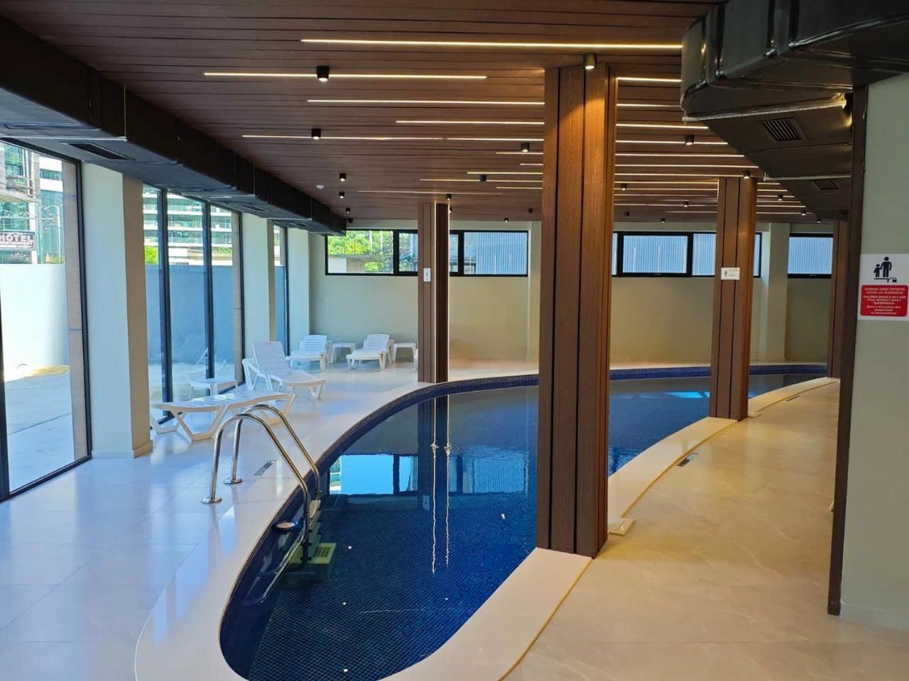Bi Residence Sea View Luxury Batoumi Extérieur photo